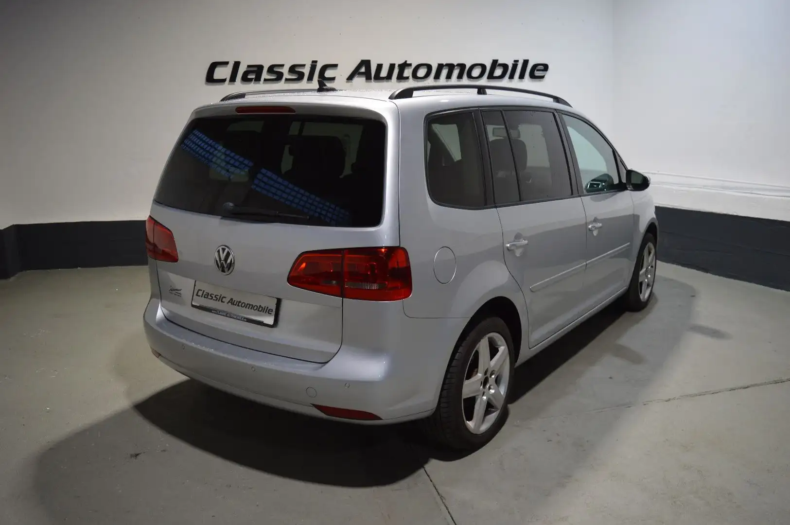 Volkswagen Touran Comfortline 1.4 TSI *7-Sitzer*Navi*PDC* Silber - 2