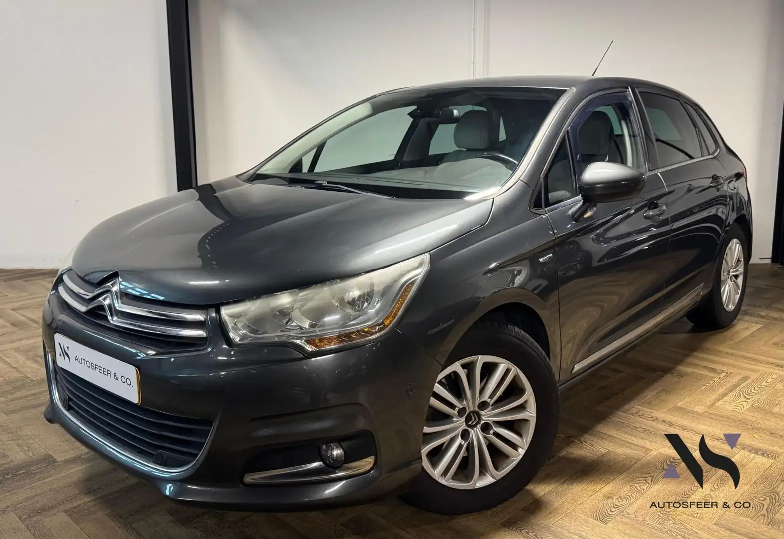 Citroen C4 1.6 THP Exclusive BLINDSPOT TREKHAAK Grijs - 1