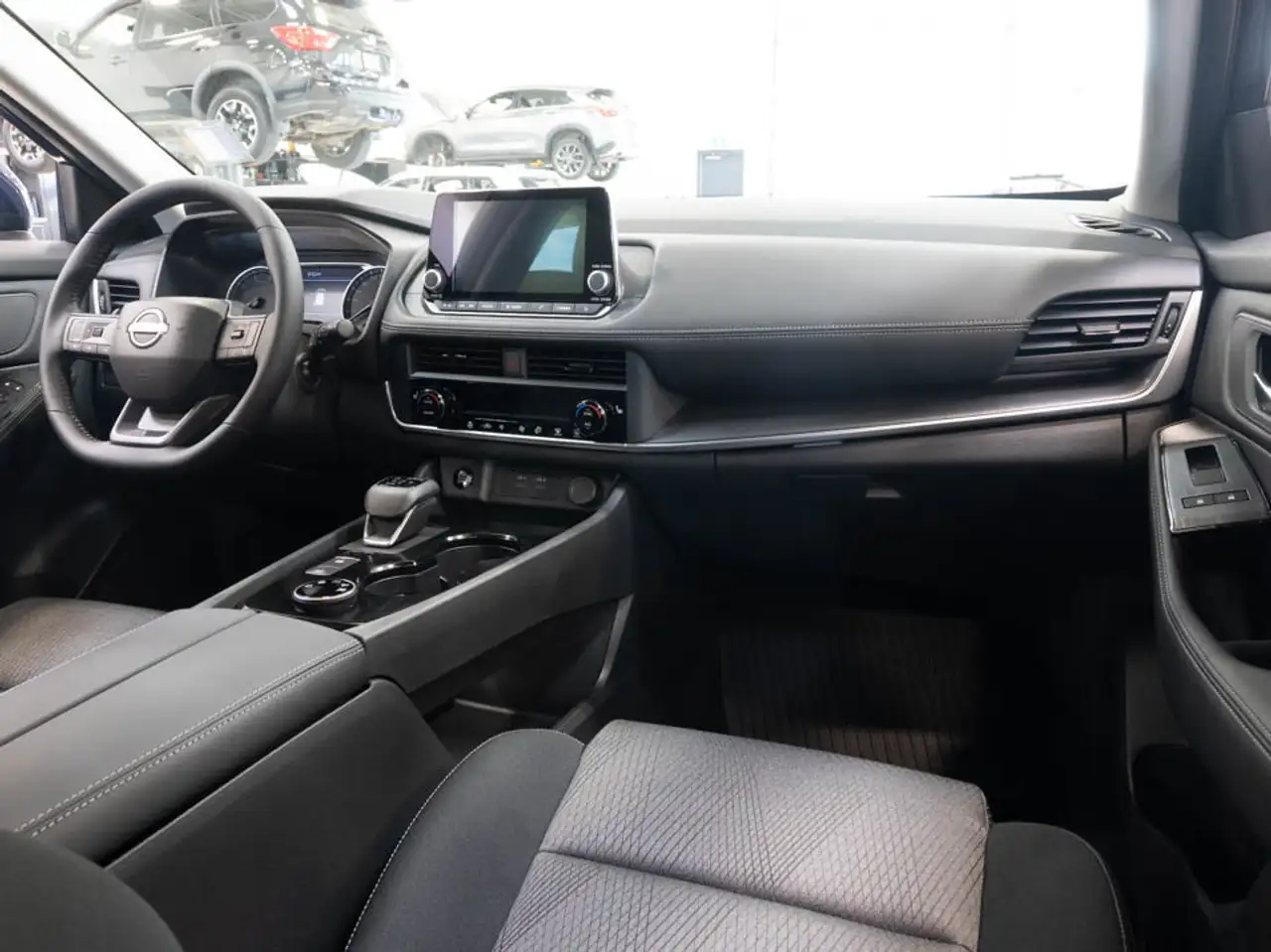 Nissan Rogue fotografie Nissan Rogue