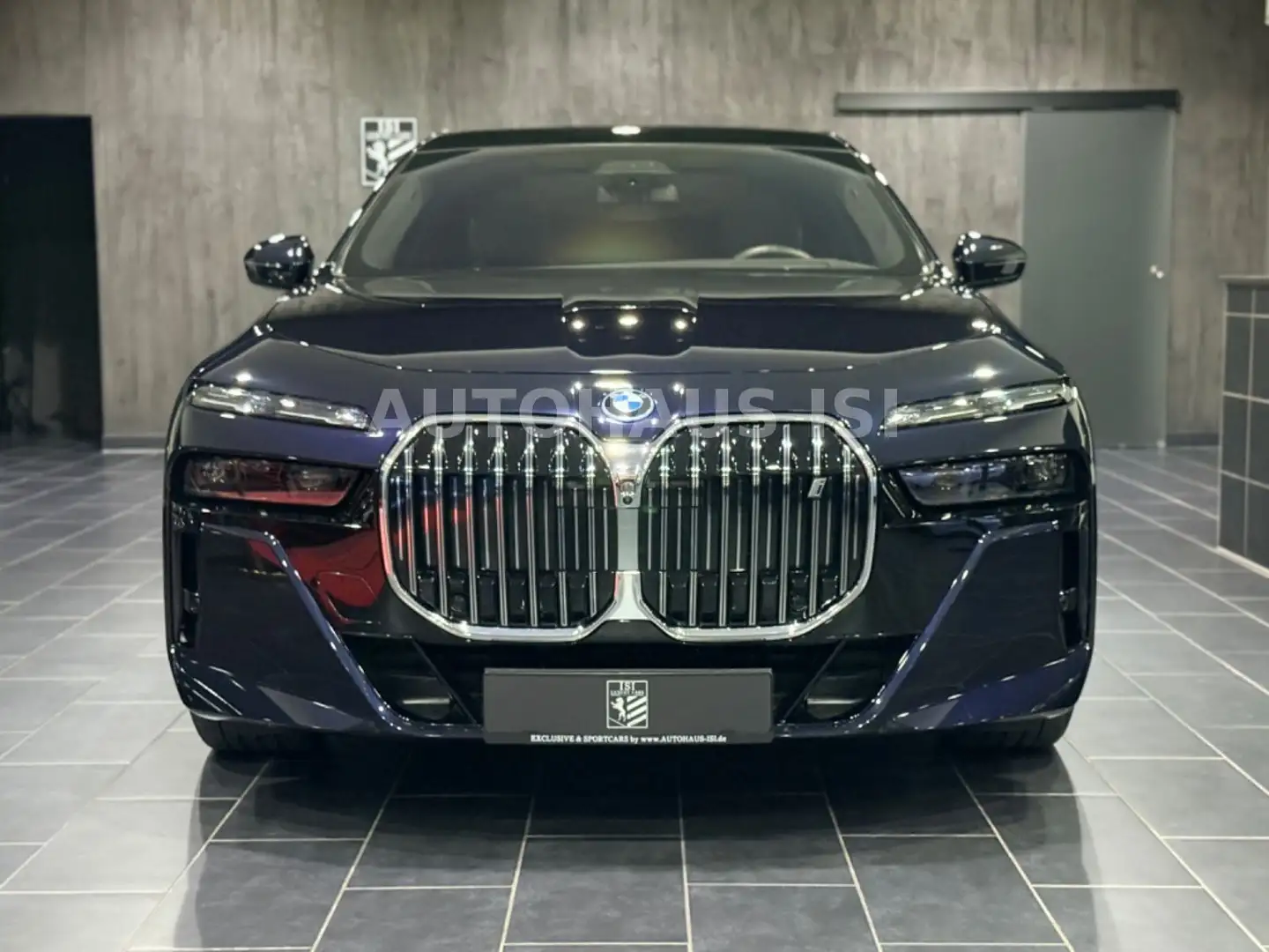 BMW i7 xDrive 60 M SPORT,SKY LOUNGE,THEATRE,21" FULL Schwarz - 2