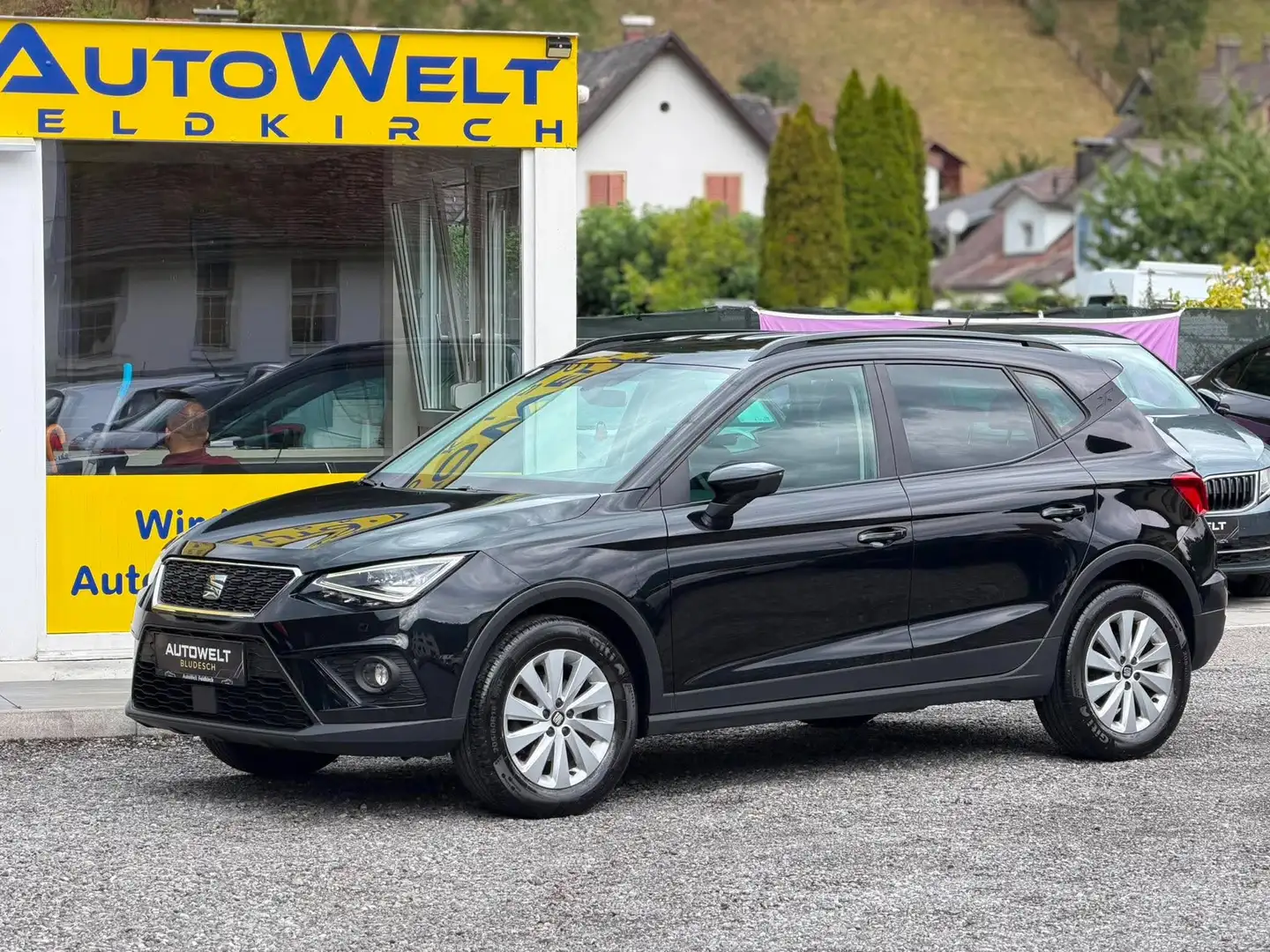 SEAT Arona Style *SZH *PARKSENSOR *TEMPOMAT *SERVICEGEPFLEGT Schwarz - 1