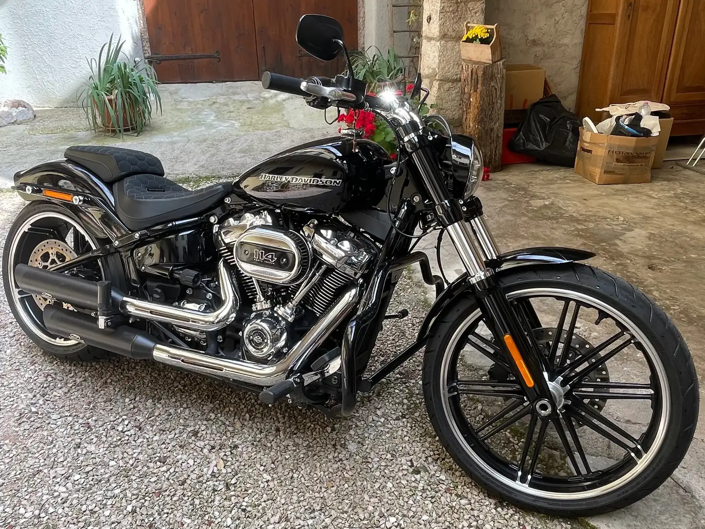 Harley-Davidson Softail Breakout 114 Nero - 2