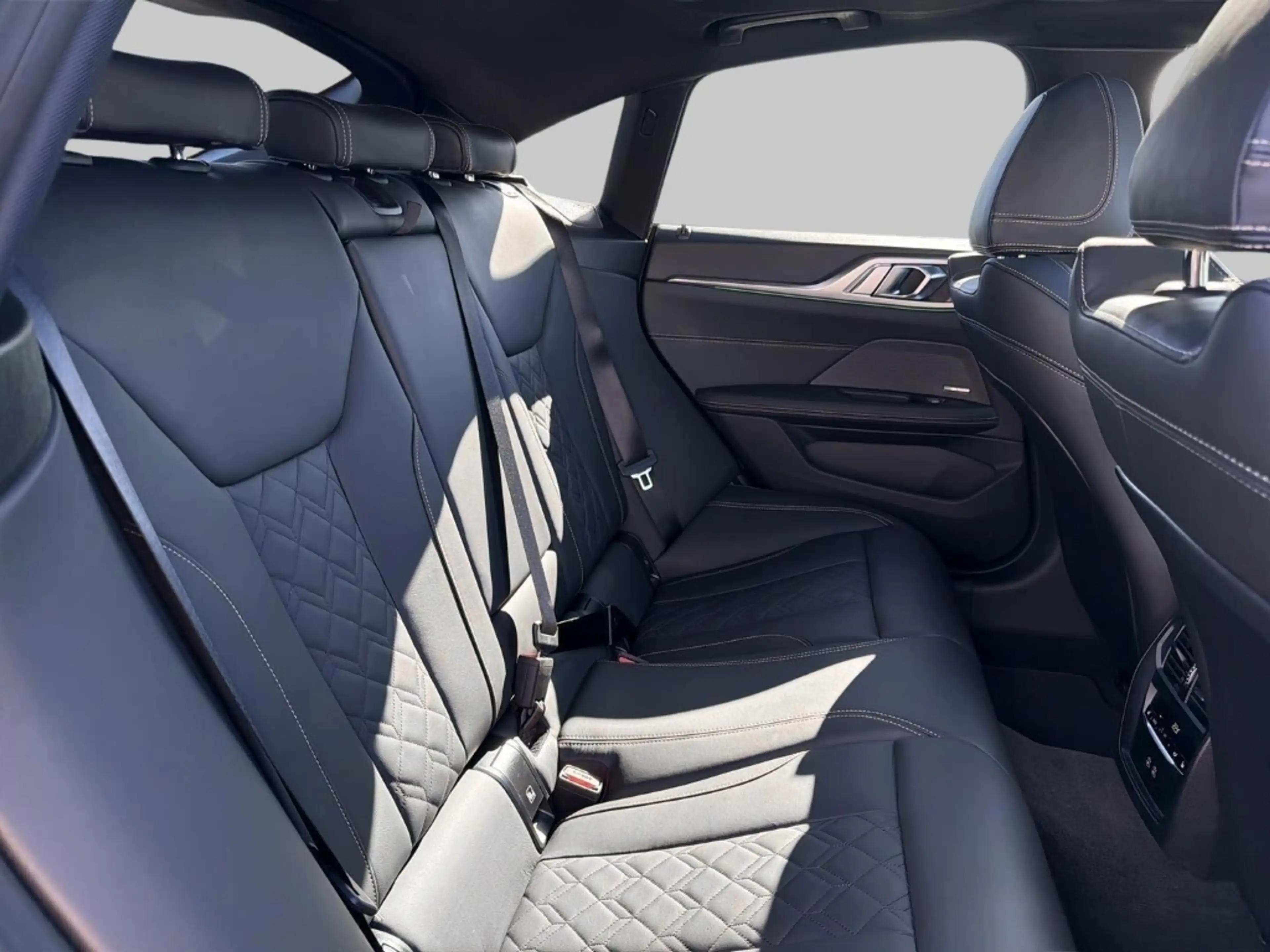 Alpina B4 GT AD StandHZG Panorama Navi Leder Digitales Cockp — photo 8