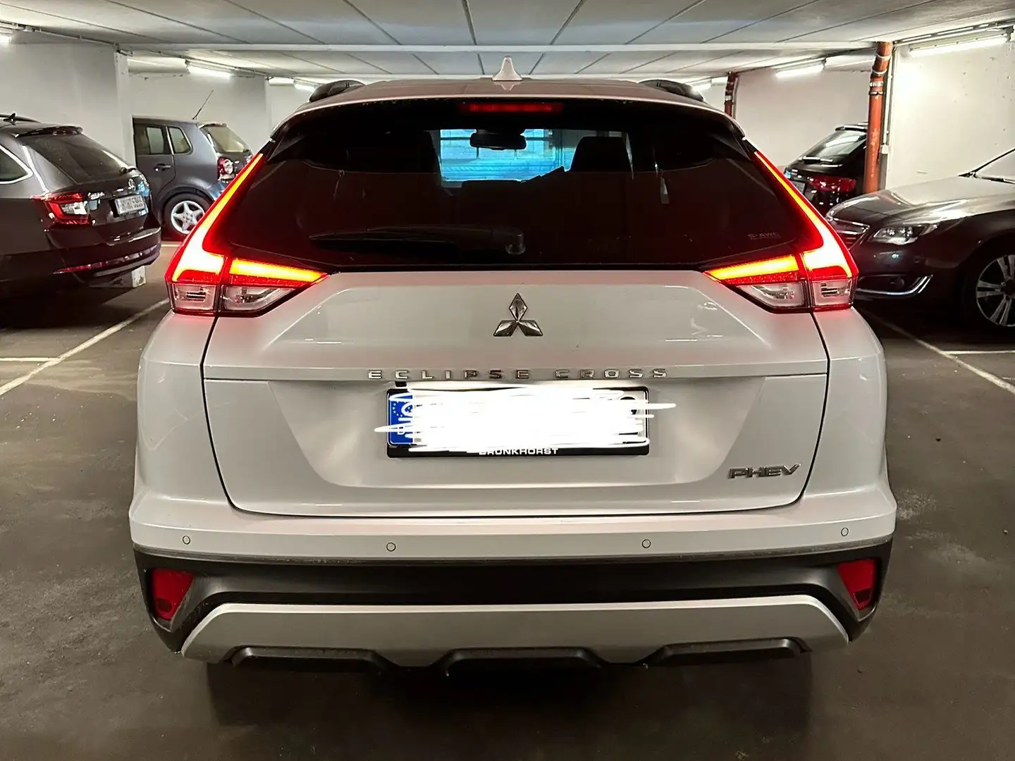 Mitsubishi Eclipse Cross Eclipse Cross Plug-In Hybrid 4WD Plus Weiß - 1