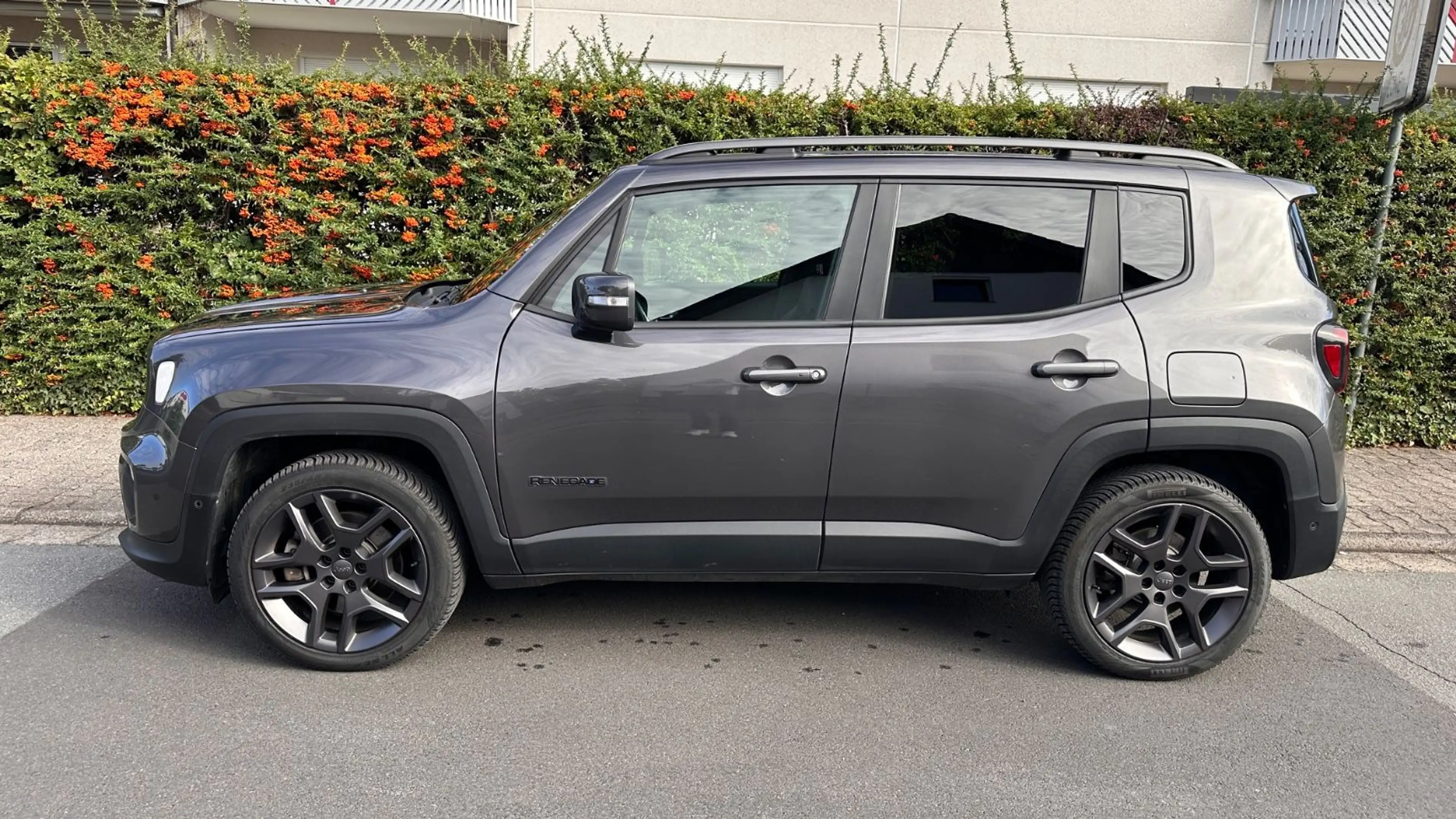 Jeep Renegade S Plug-In-Hybrid 4xe, 1. Hand, ACC, Aut — photo 4