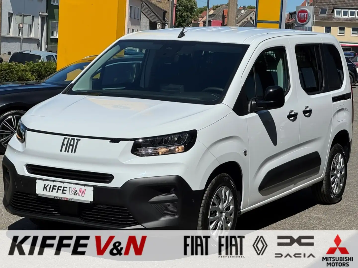 Fiat Doblo AT Kombi 5Sitze Techno/Comfort Navi Kamera Weiß - 1