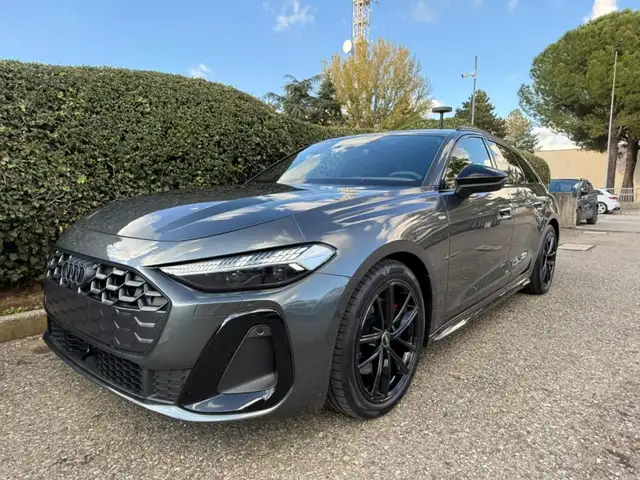 Audi A5 Avant TDI quattro S tronic mHEV+ S Line Black Pack