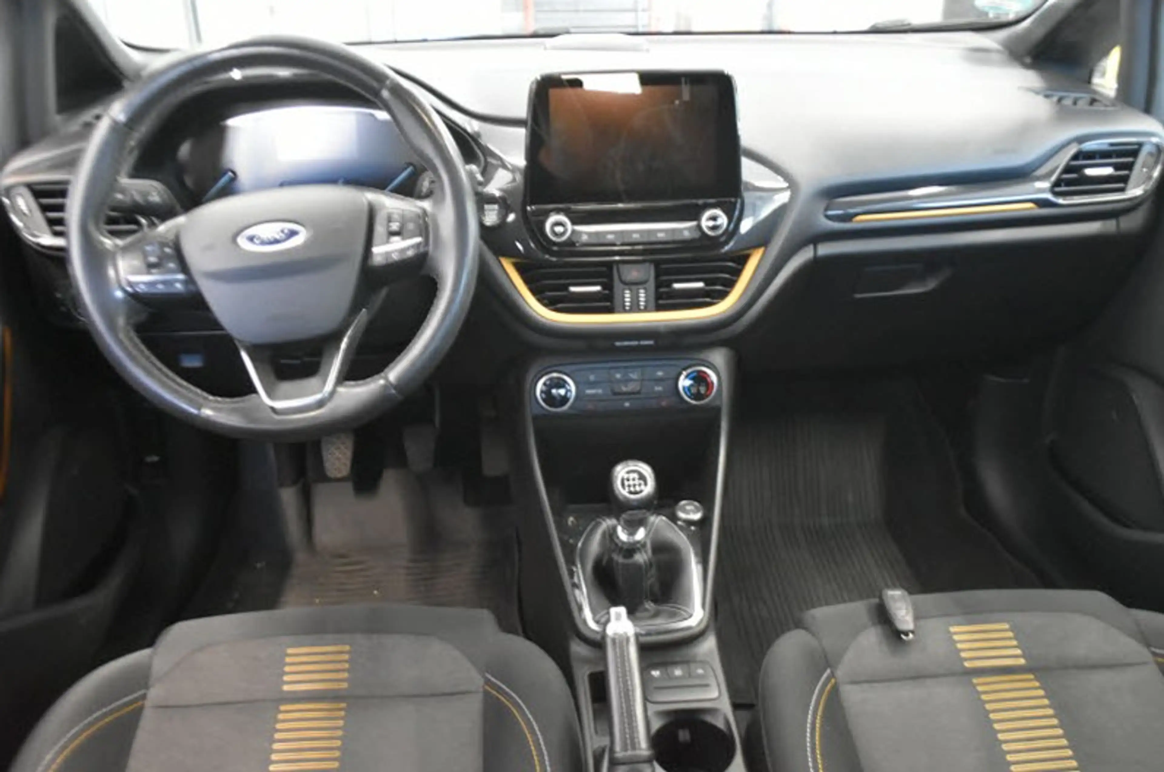 Ford Fiesta Active Colourline SHZ PDC — photo 5