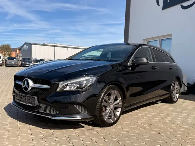 Mercedes-Benz Cla view 3