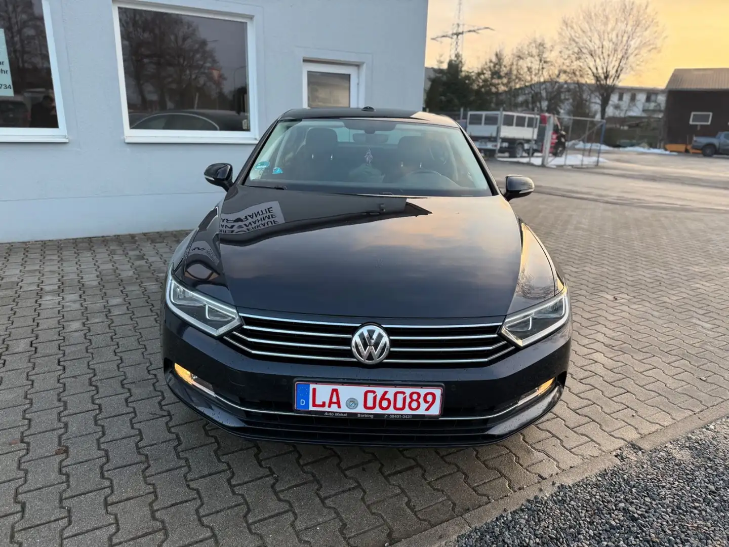Volkswagen Passat Lim. Comfortline I DSG I Navi I ACC I EU6 Noir - 2