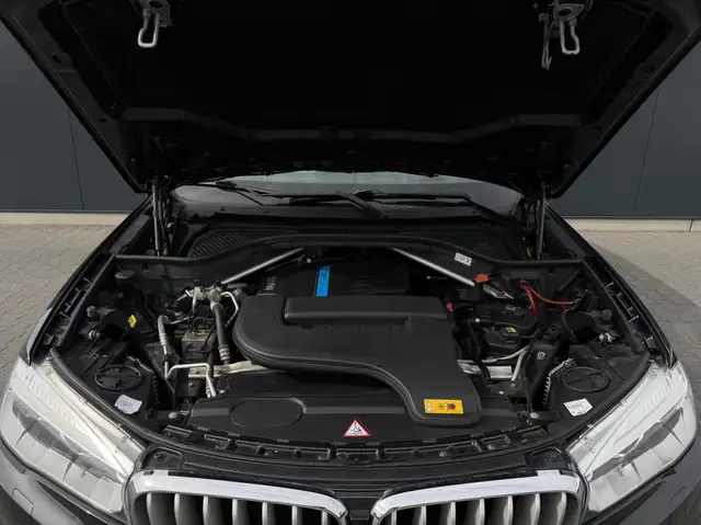 BMW X5 view 30
