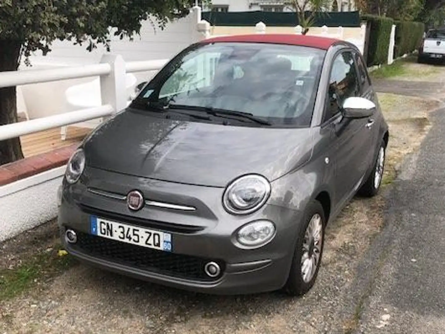 Fiat 500C 1.0 70 ch Hybride BSG S/S DOLCEVITA siva - 1