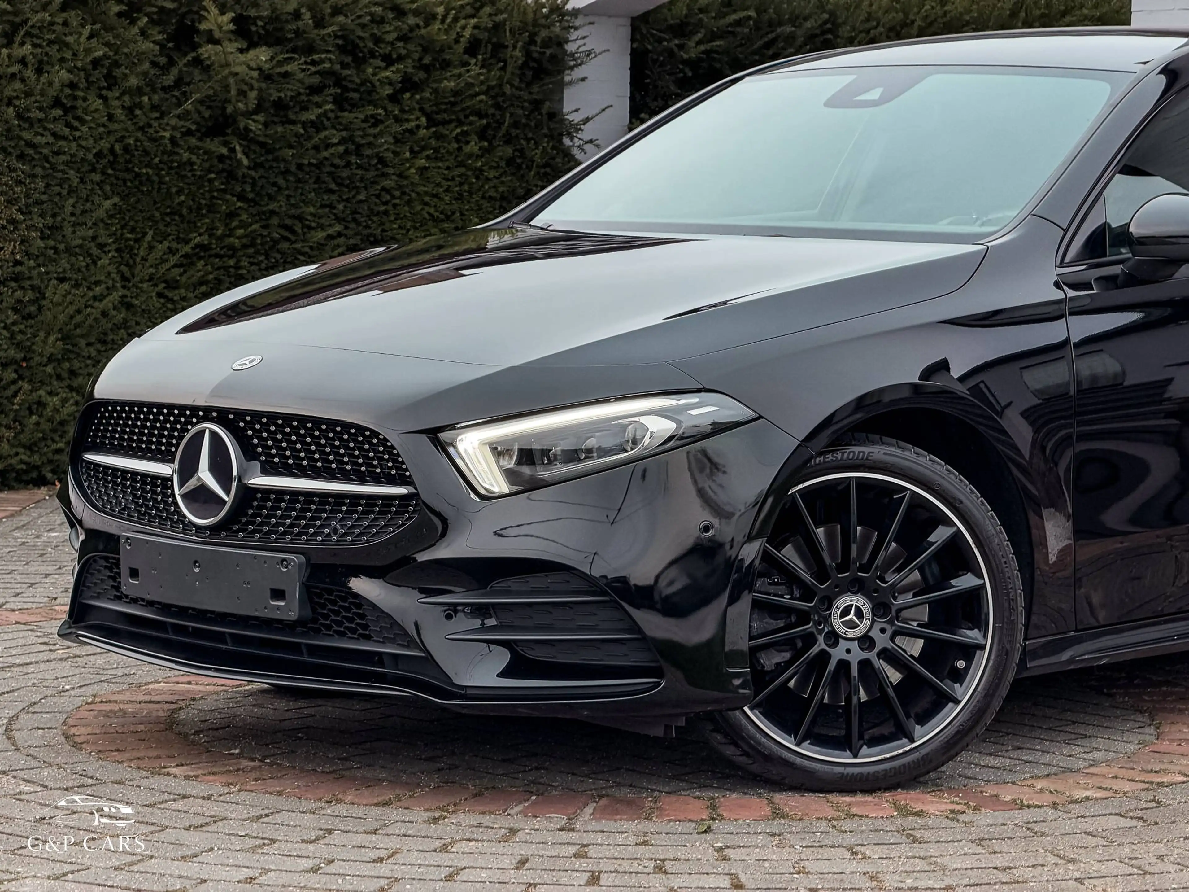 Mercedes-Benz A 250 e AMG Line | Night | 19 inch | Navi | Camera — photo 8