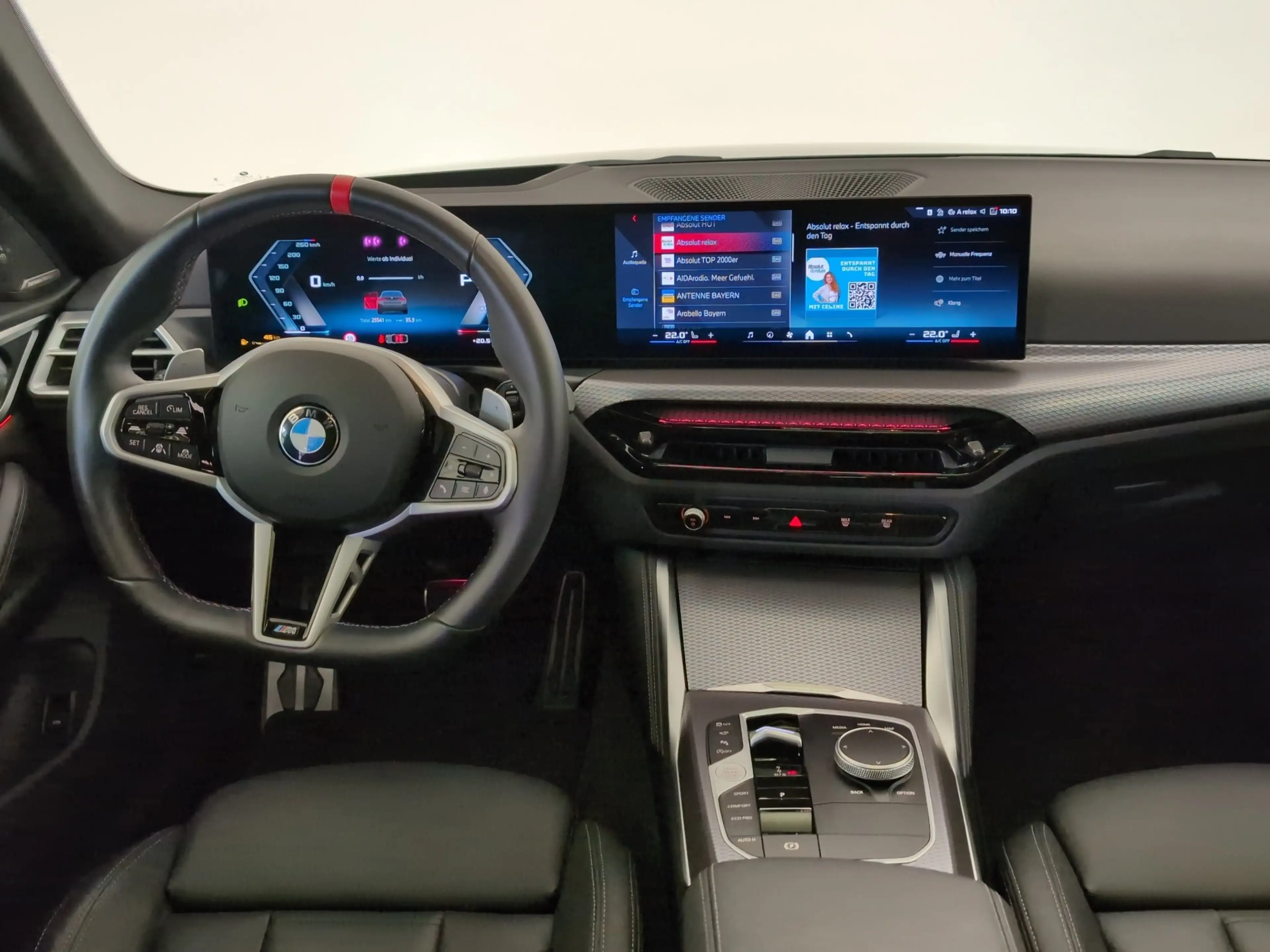 BMW M4 i xDrive Gran Coupé — photo 8