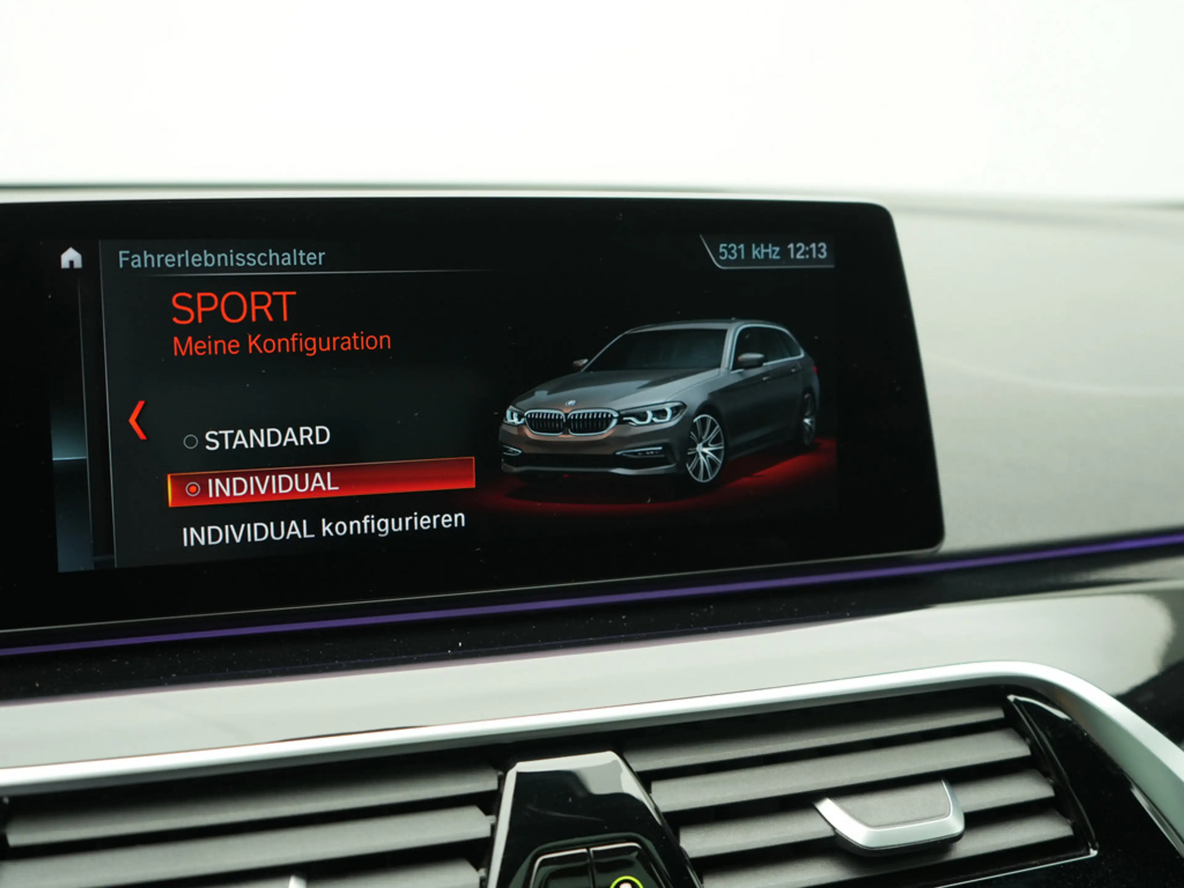 BMW 525 dA Touring Sport Line STANDHZ PANO H/K ACC — photo 12