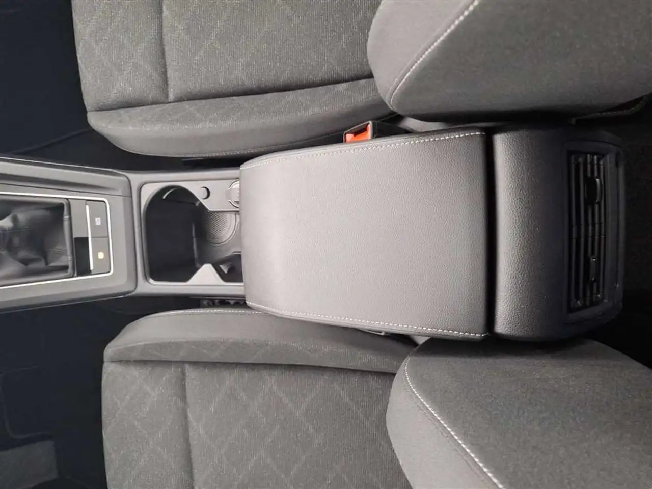Volkswagen Golf Life 1.0 TSI, миниатюра 30
