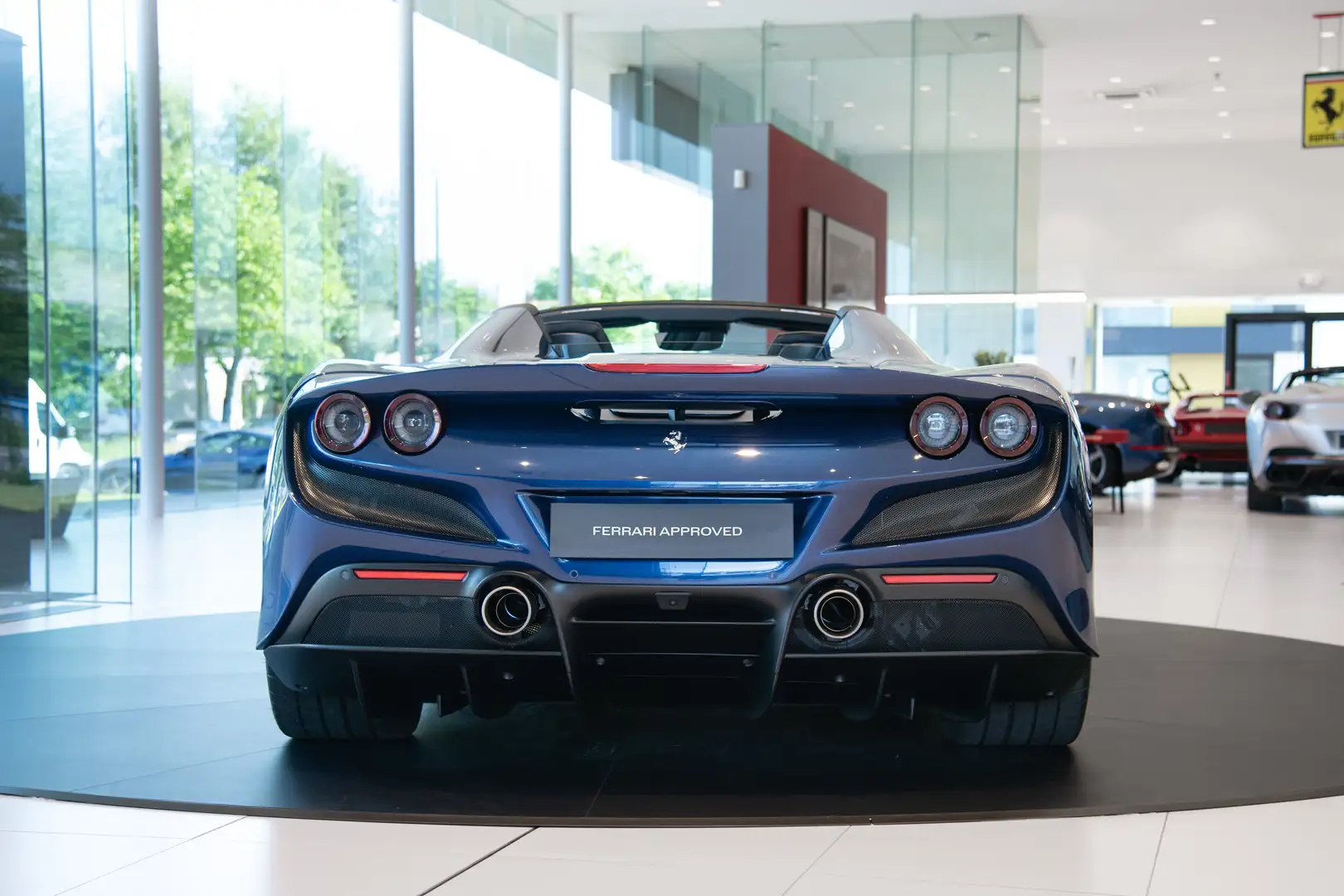 Ferrari F8 Spider Carbon LEDS | Lift | Racing Seats Blu/Azzurro - 2