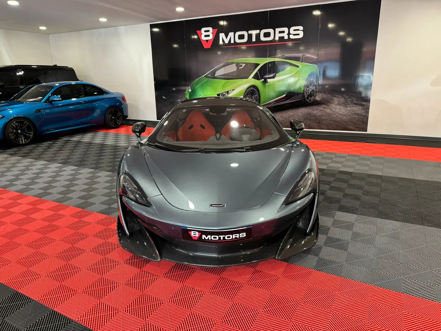 McLaren 600LT Coupé V8 3.8 600 ch Gris - 2