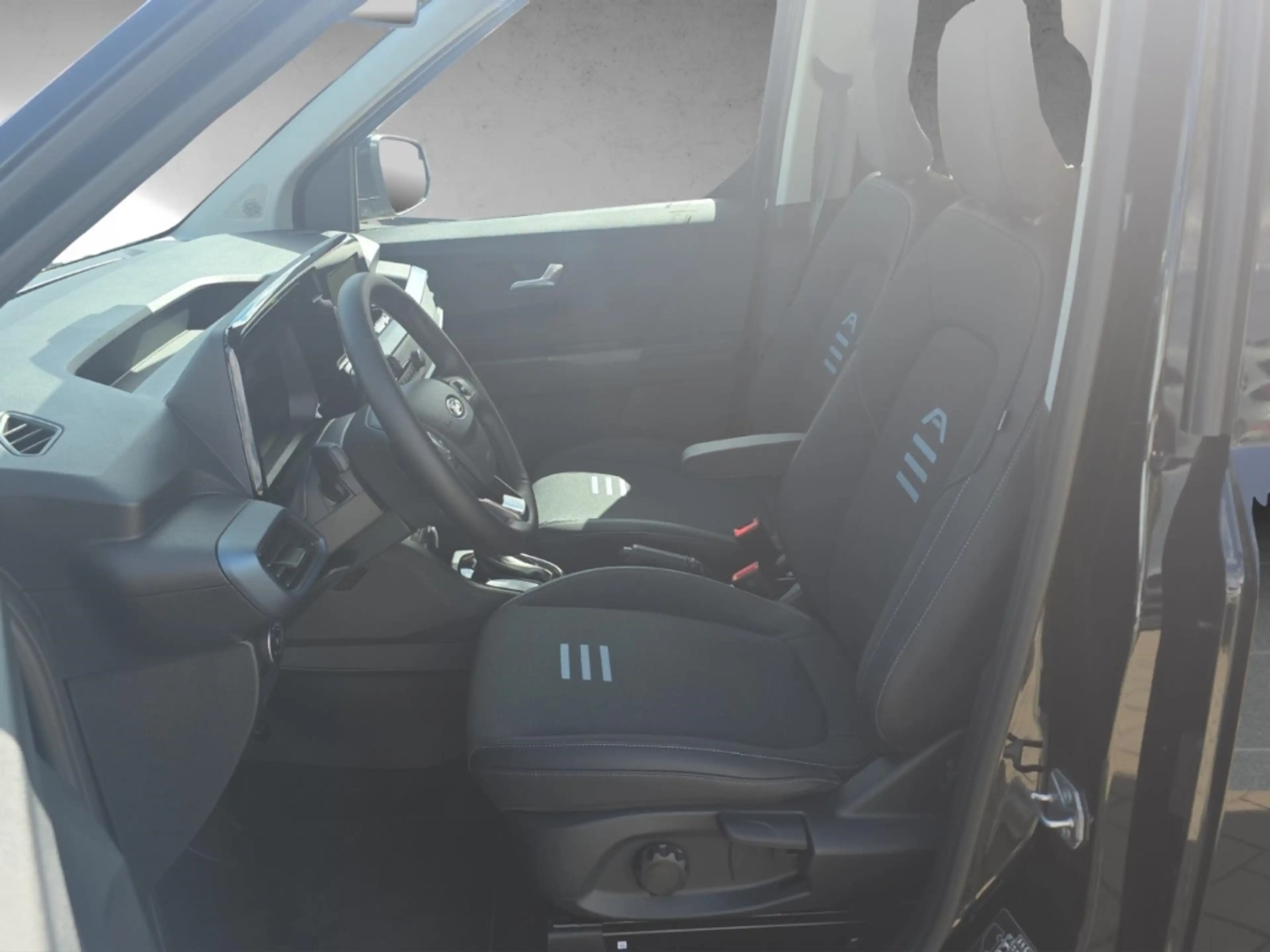 Ford Tourneo Courier Active 1.0 EcoBoost EU6e *Automatik — photo 9