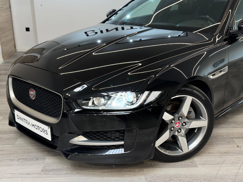 Jaguar XE 2.0D R-Sport - Pano/Navi/Cruise/Zetelvw/Keyless — photo 4