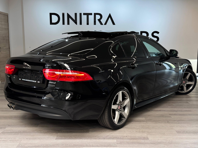 Jaguar XE 2.0D R-Sport - Pano/Navi/Cruise/Zetelvw/Keyless — photo 7