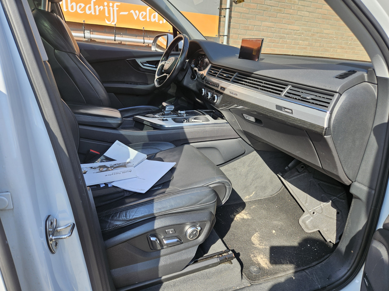 Audi Q7 3.0 TDI quattro Pro Line + — photo 34