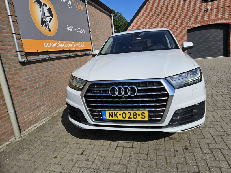 Audi Q7 3.0 TDI quattro Pro Line + — photo 2