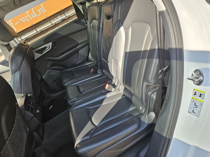Audi Q7 3.0 TDI quattro Pro Line + — photo 26