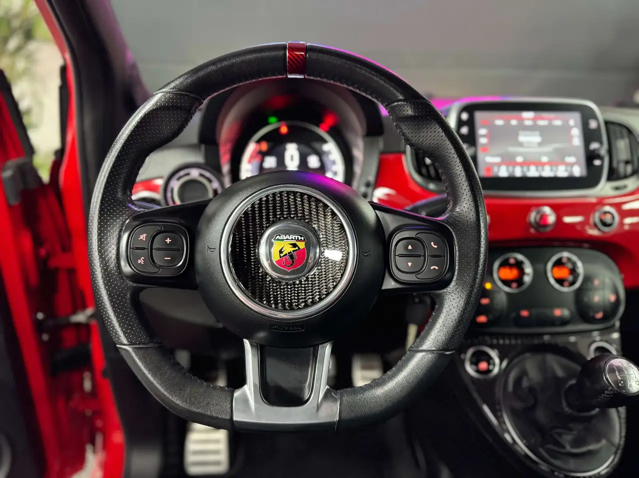 Abarth 500 2021 — фото 12