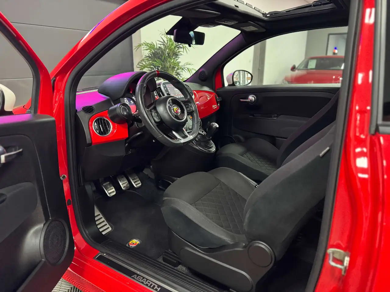 Abarth 500 2021 — фото 11