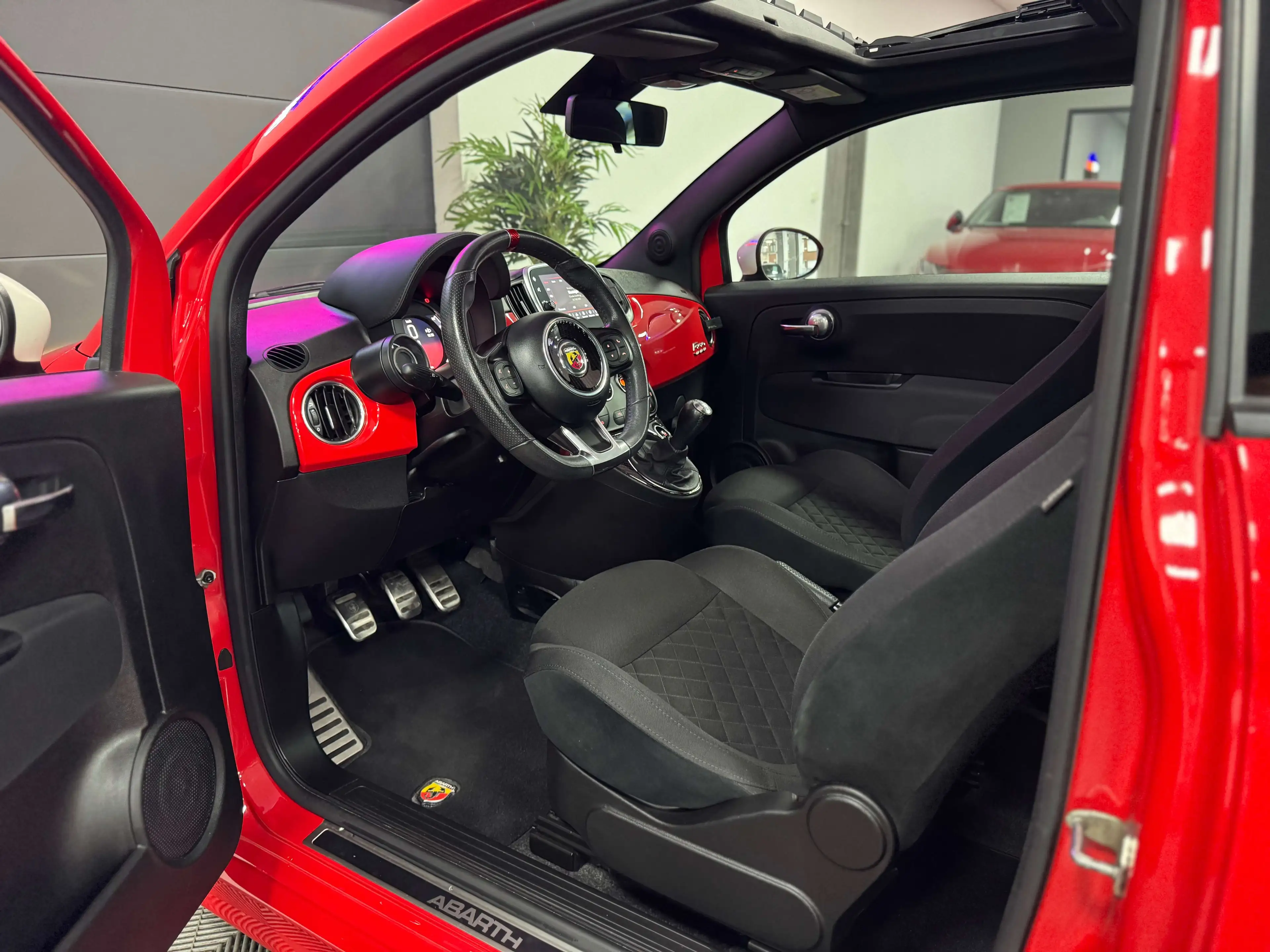 Abarth 500 500 1.4 T-Jet Toit ouvrant Garantie 12 mois état neuf — photo 11