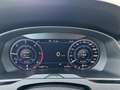 Volkswagen Passat Variant R-Line 2.0TDI 4Motion DSG / Pano / Navi / RFK /... Grau - thumbnail 23