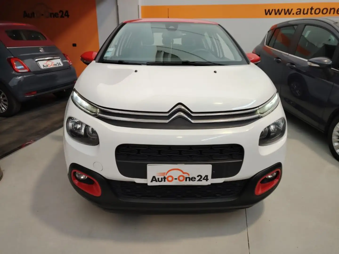 Citroen C3 PureTech 83 S&S Shine PREZZO REALE Bianco - 2