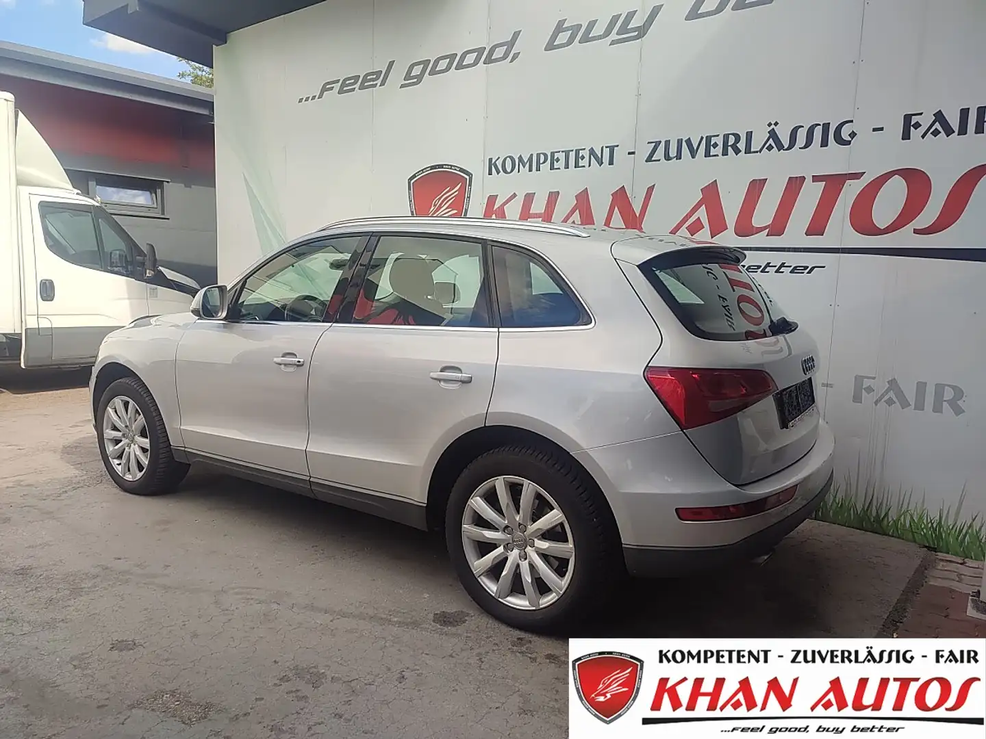 Audi Q5 3.0 TDI DPF quattro Silber - 1