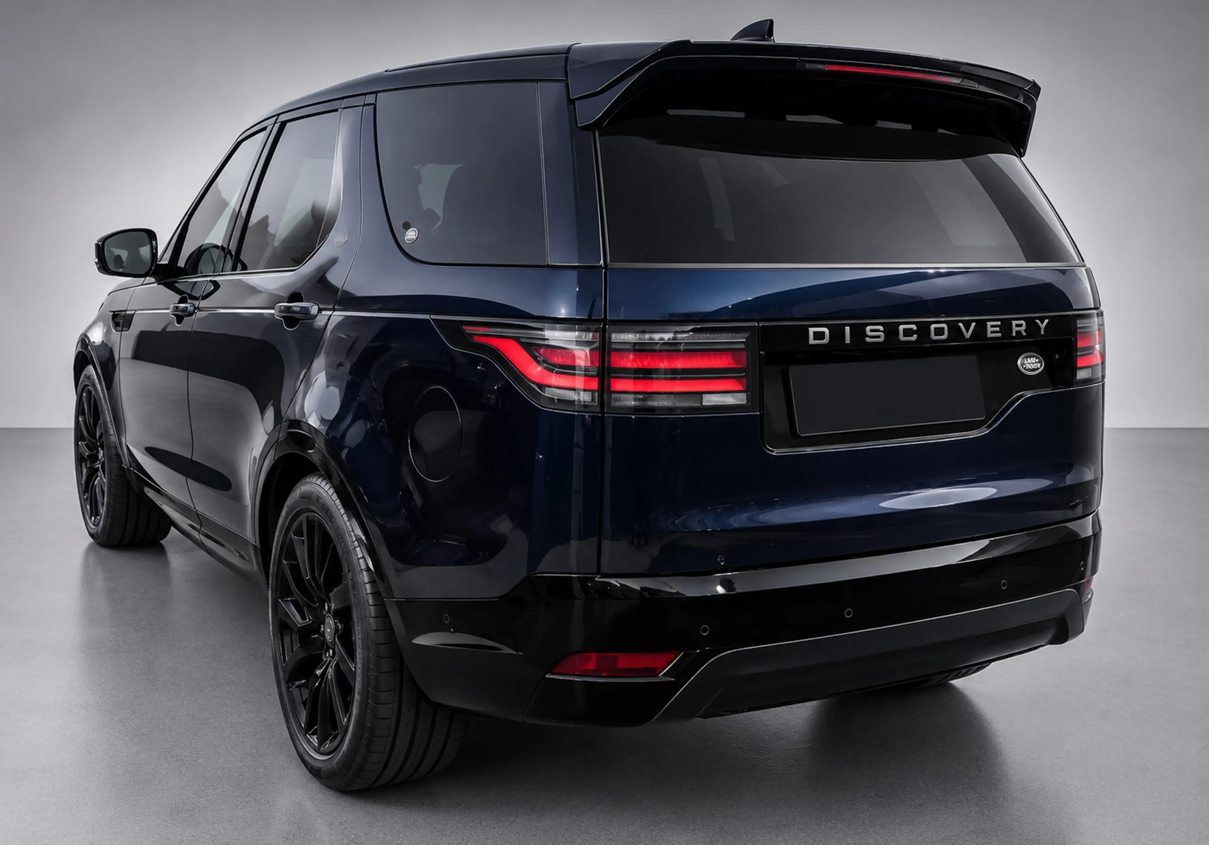 Land Rover Discovery 5*R-Dynamic SE D250 AWD* — photo 4
