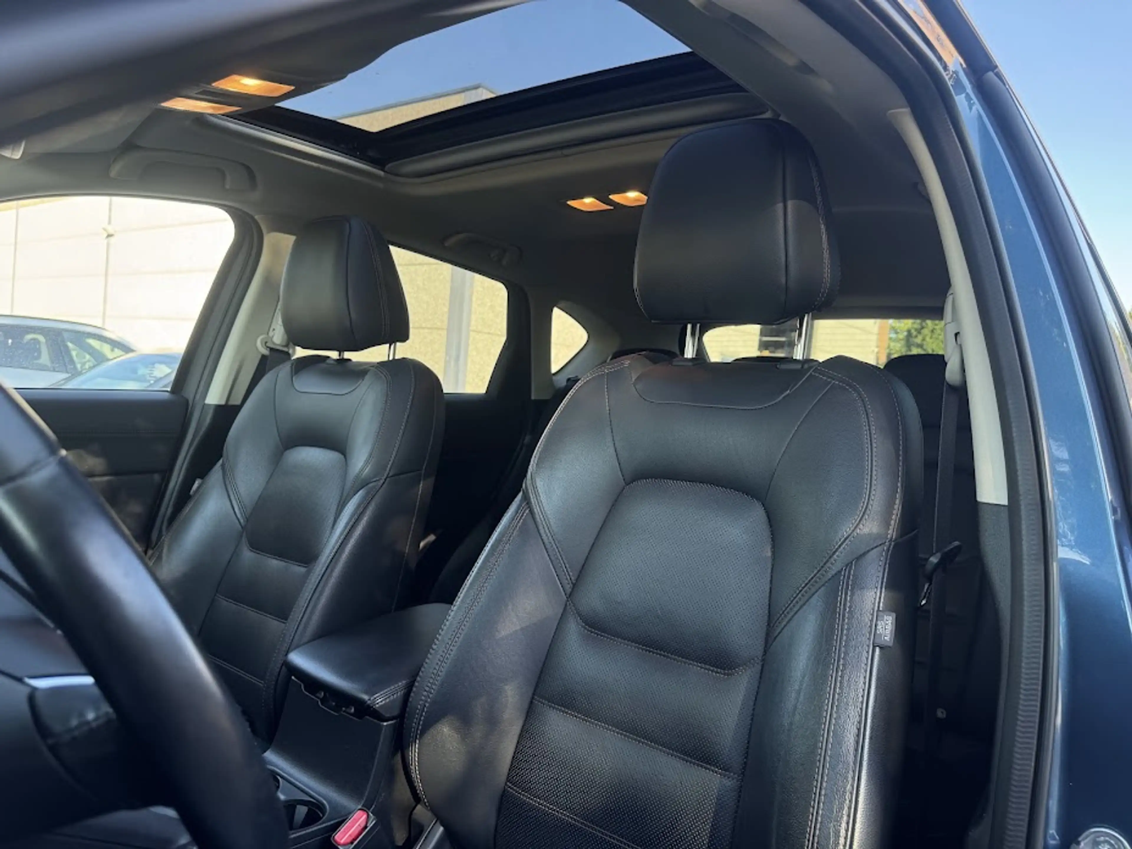 Mazda CX-5 2.0L 4X4 / PANO / BOSE AUDIO / 360 CAM / TREKHAAK / HUD / KEYL / VENT SEATS / ... — photo 20