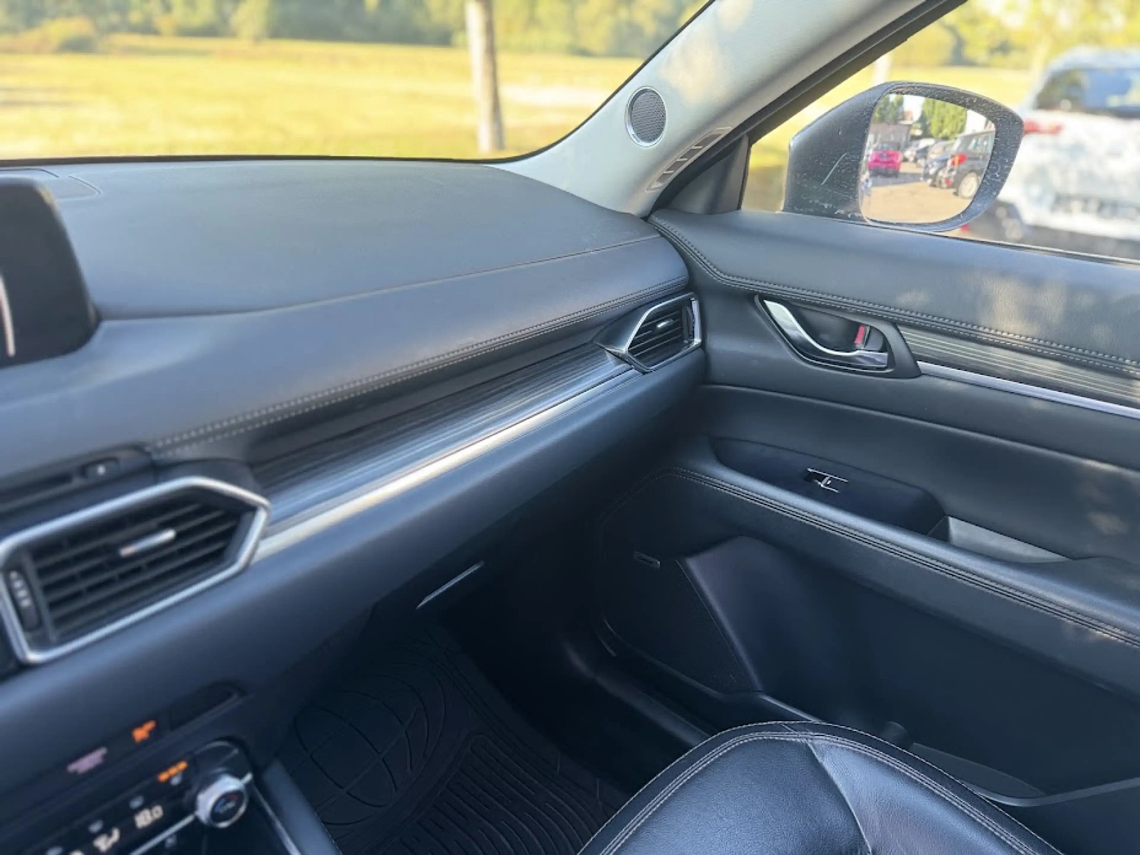 Mazda CX-5 2.0L 4X4 / PANO / BOSE AUDIO / 360 CAM / TREKHAAK / HUD / KEYL / VENT SEATS / ... — photo 36