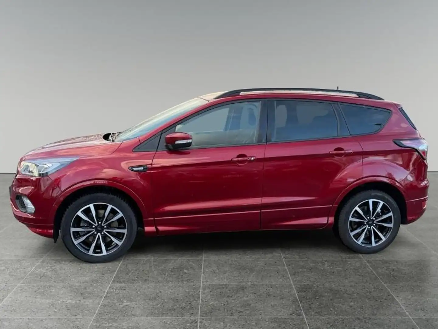 Ford Kuga 1.5 TDCi 120ch Stop\u0026Start ST-Line 4x2 Rouge - 2
