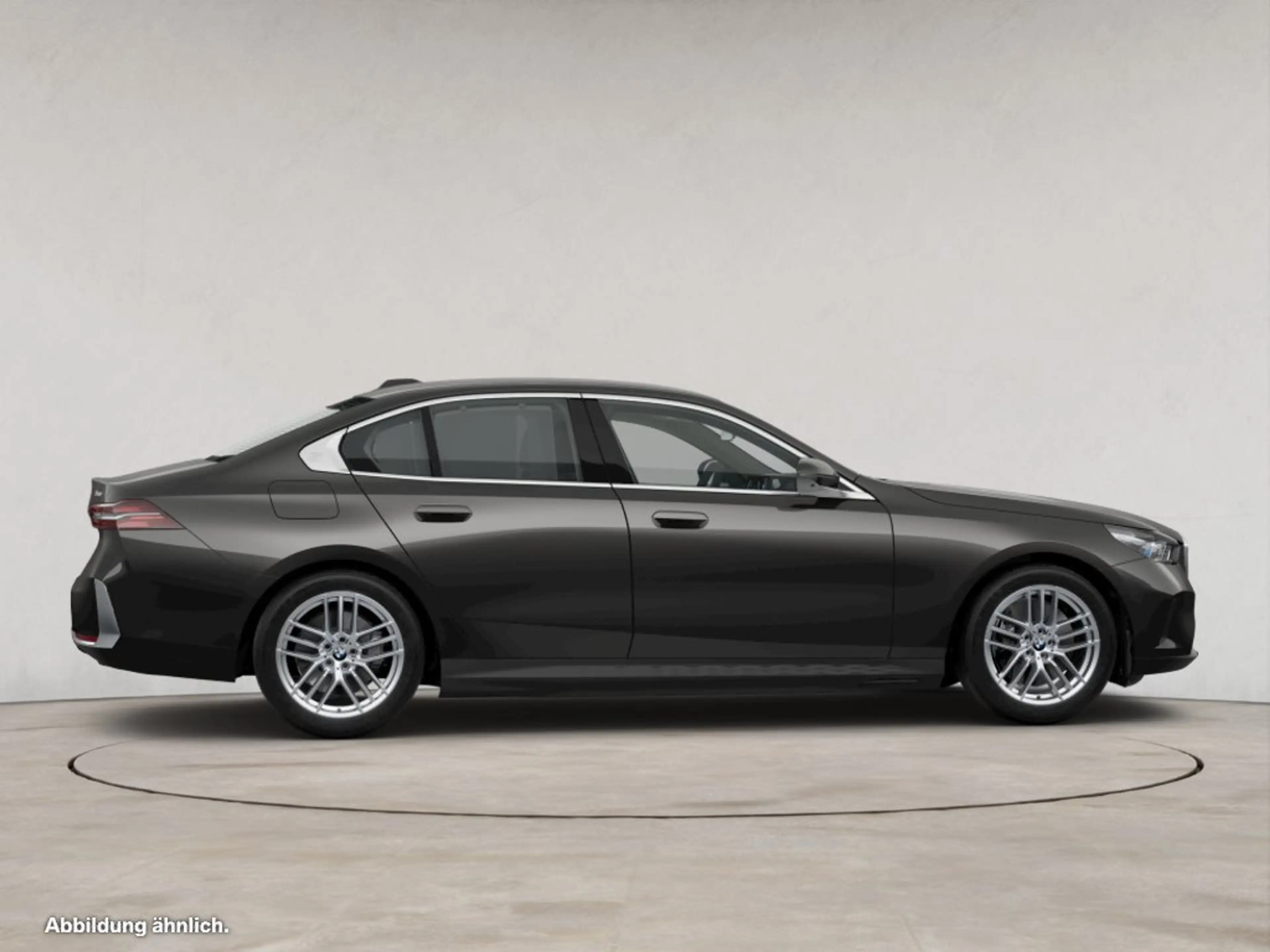 BMW 550 e xDrive + GARANTIE-bis-06.2030 — photo 8