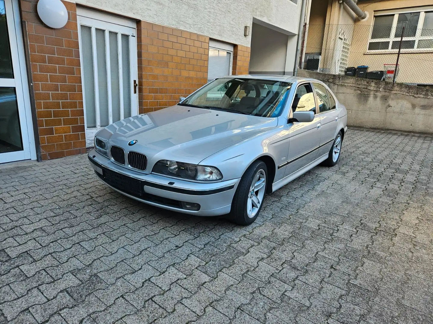 BMW 540 i / 2.Hand / TÜV NEU Zilver - 2