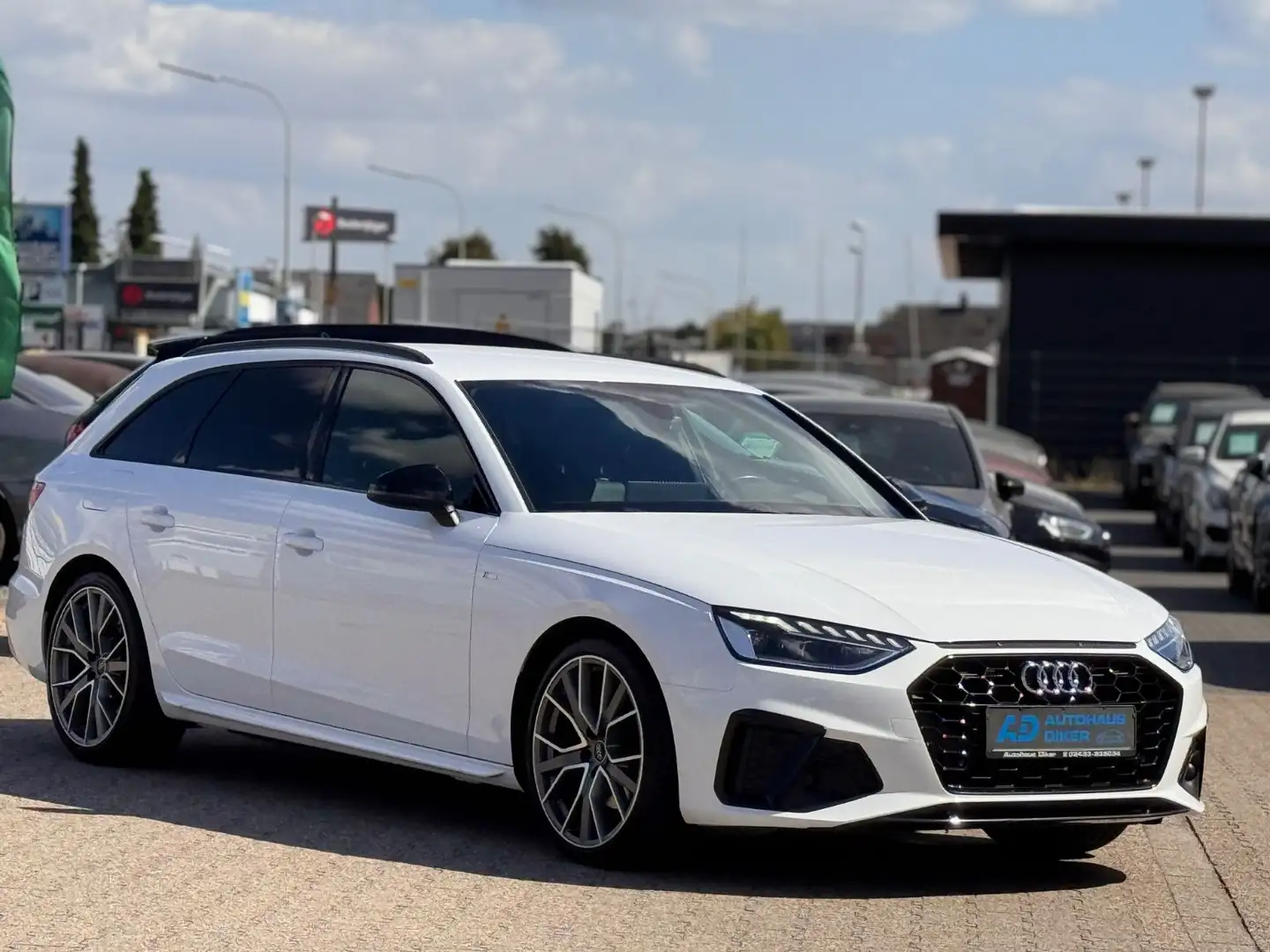Audi A4 Avant 35 TDI S line Blanco - 2