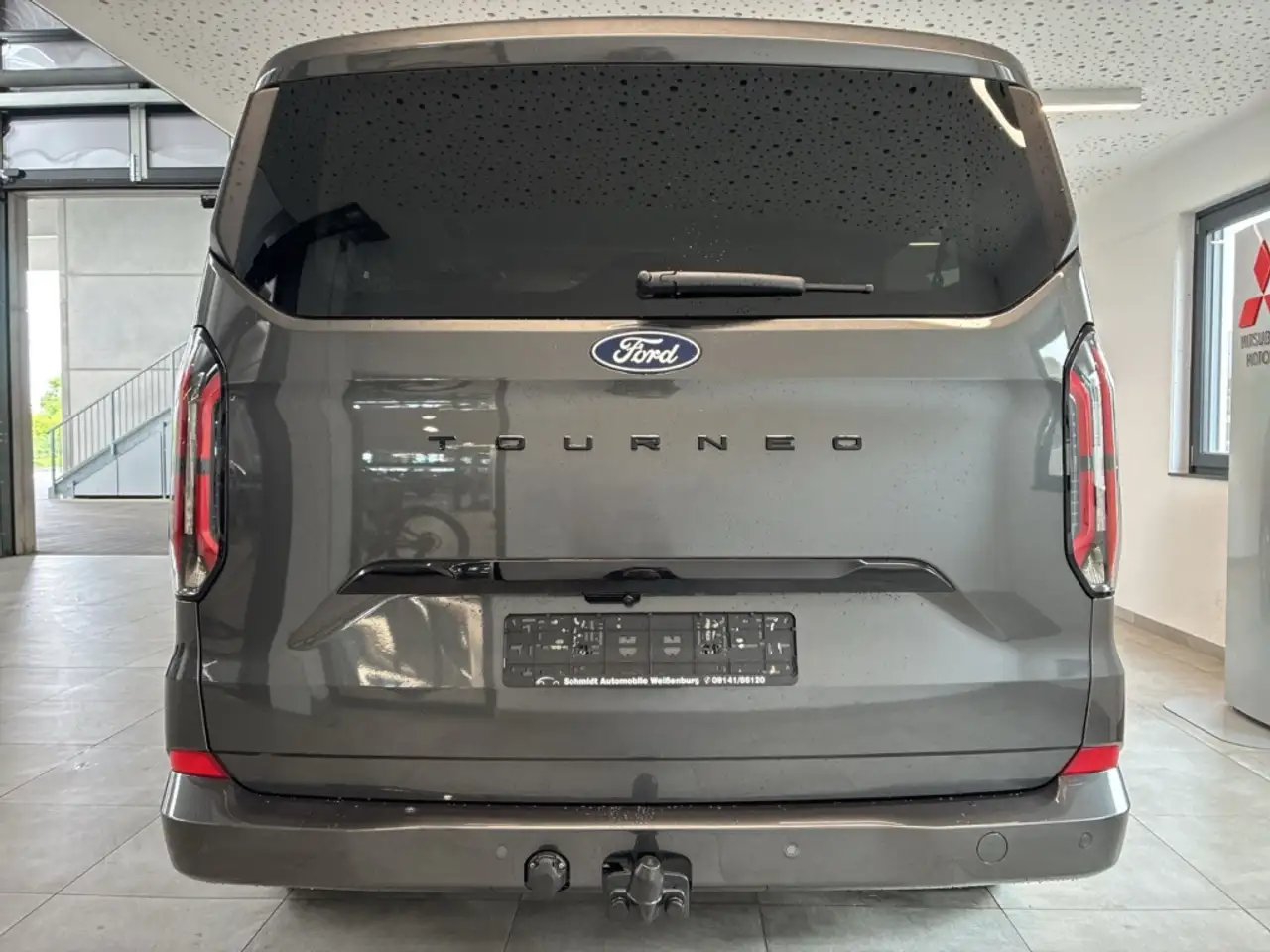 Ford Tourneo Custom 2026