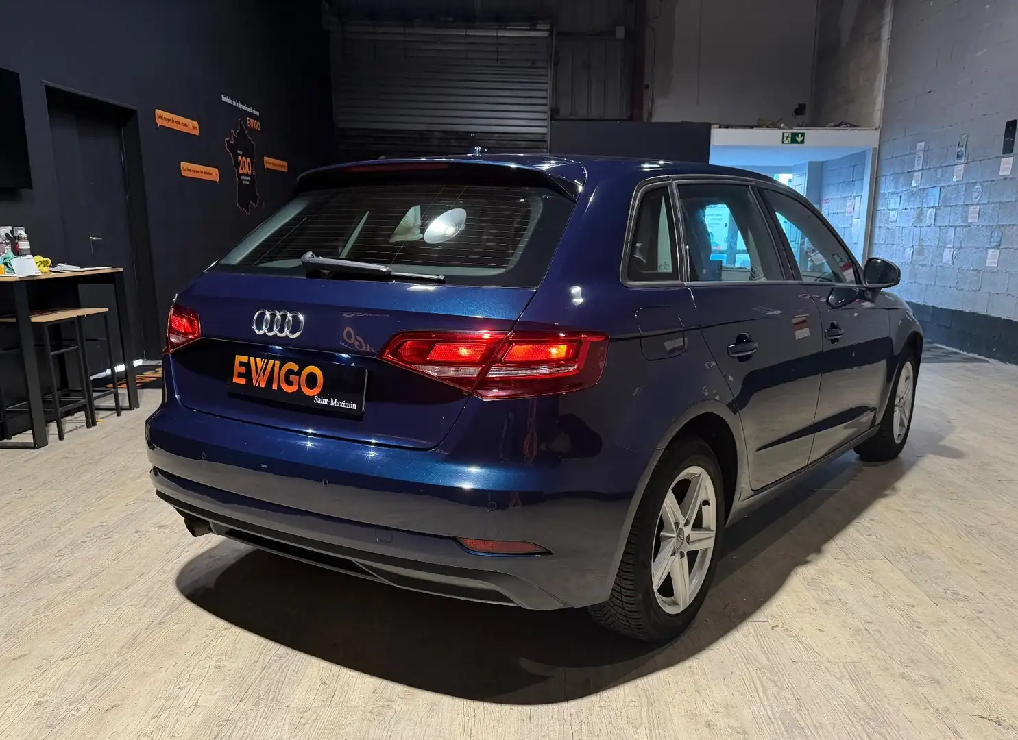 Audi A3 SPORTBACK 1.0 TFSI 115 DESIGN ENTRETIEN OK - 2