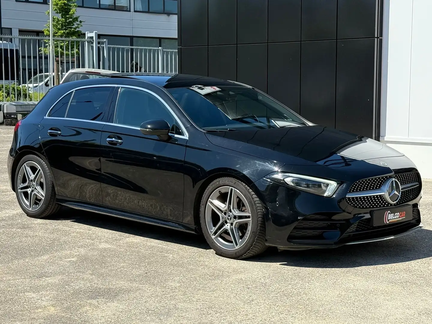 Mercedes-Benz A 180 FULL OPTION - CONTRÔLE TECHNIQUE OK Noir - 1