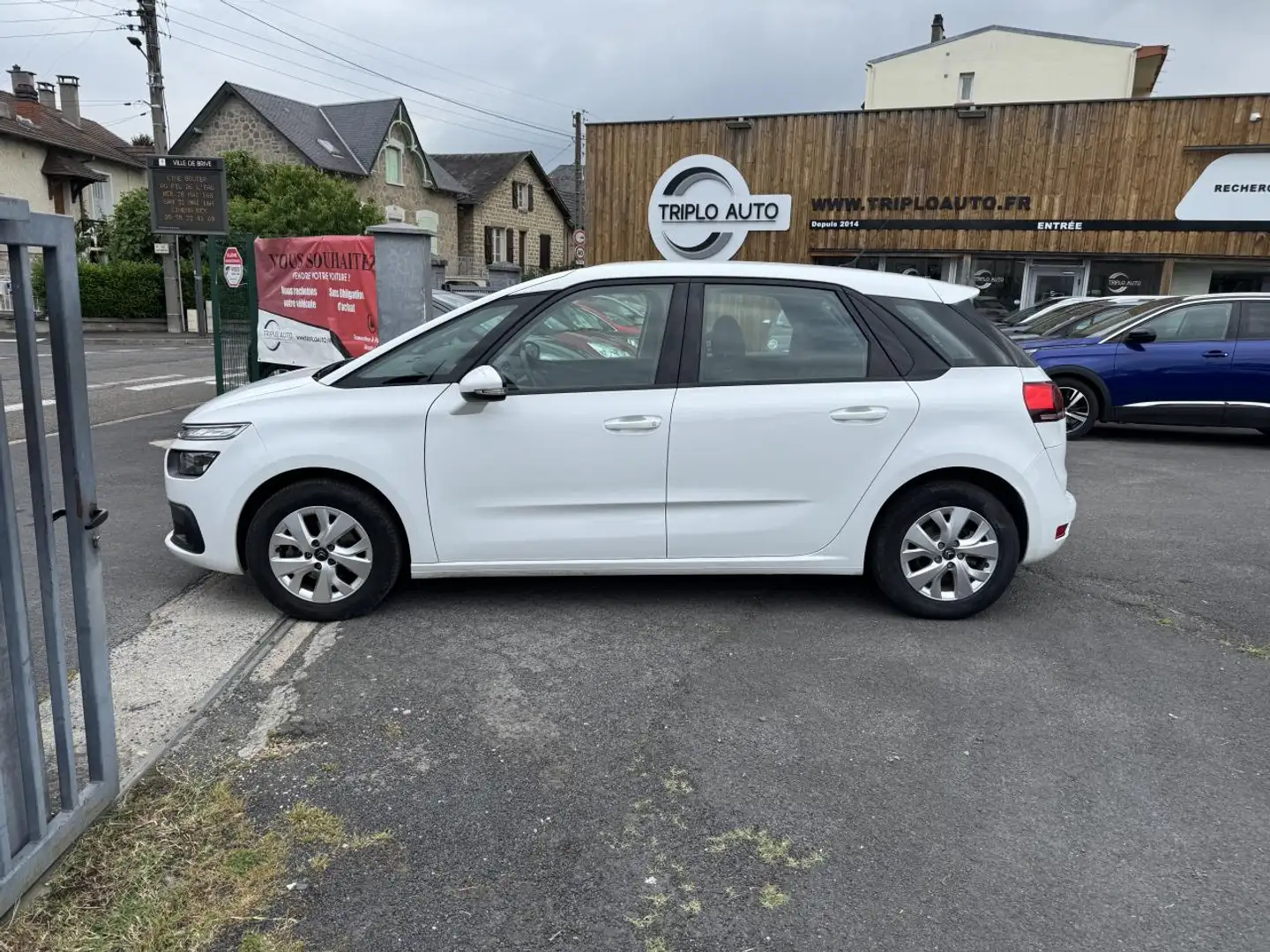 Citroen C4 Picasso 1.5 BlueHDi - 130 S\u0026S Feel clim + radar ar +  Blanc - 2