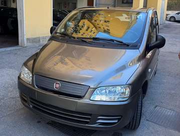 Multipla 1.9 mjt Dynamic s/CL 120cv