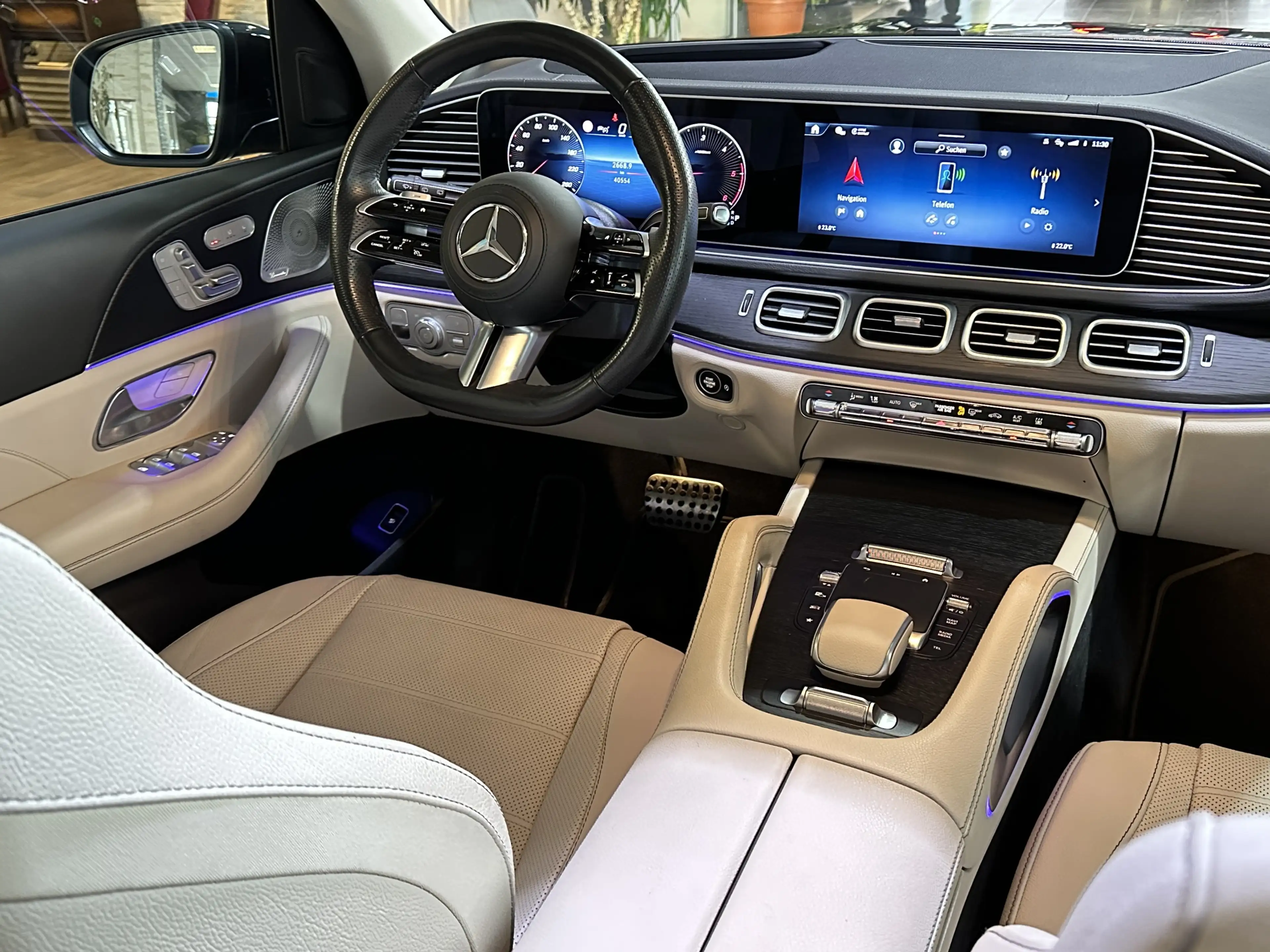 Mercedes-Benz GLS 450 AMG Line*7-Sitze*Pano*Burmester*AHK*HUD — photo 13