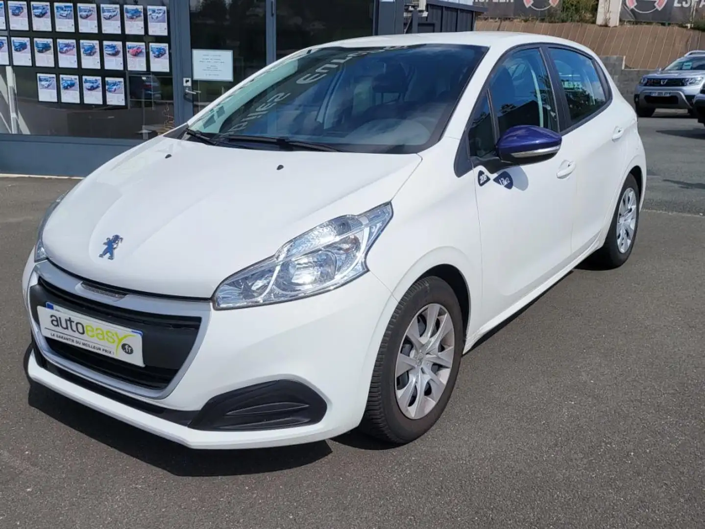 Peugeot 208 1.2 puretech like Blanc - 2