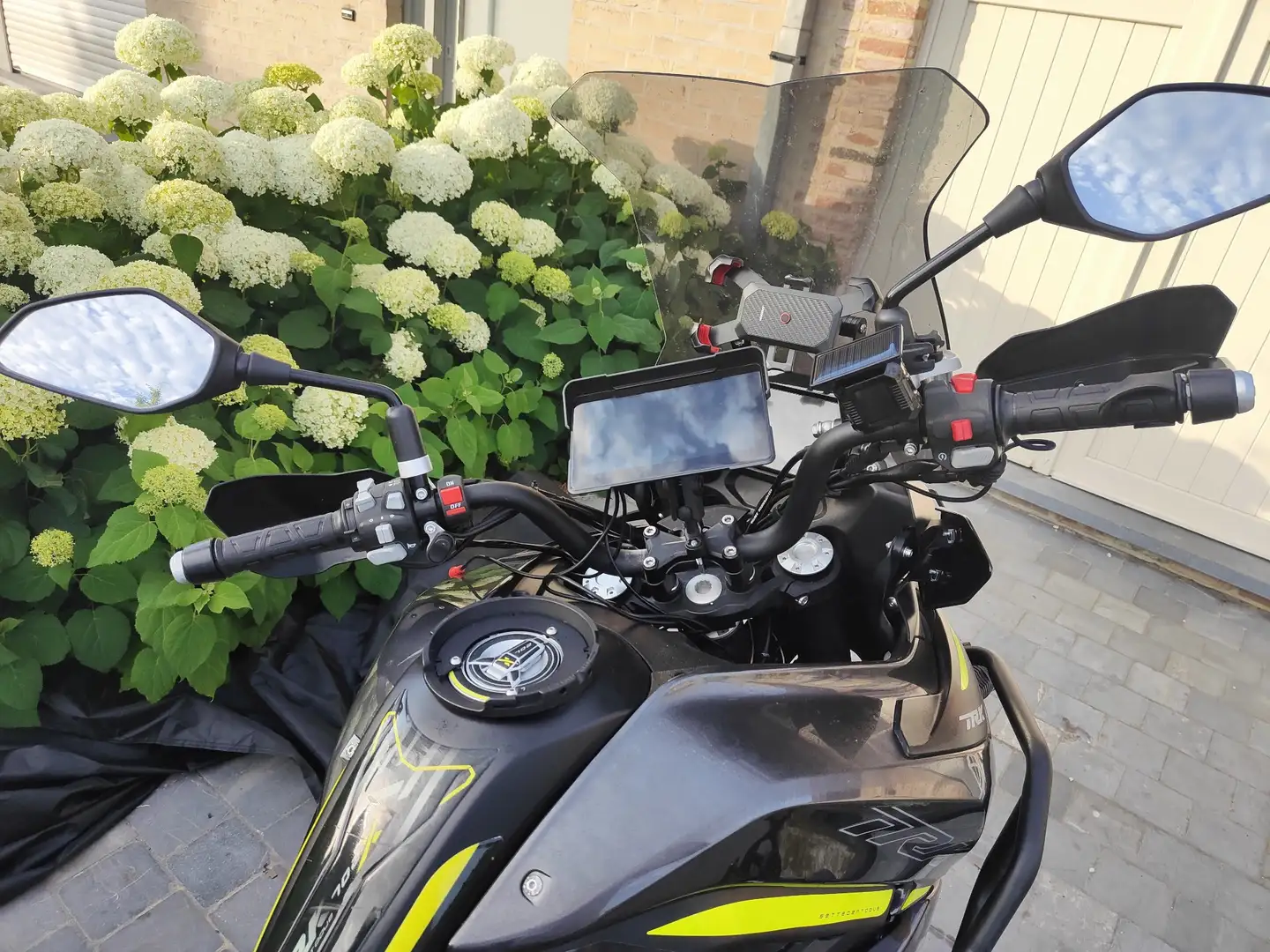 Benelli TRK 702 adventure Negru - 2