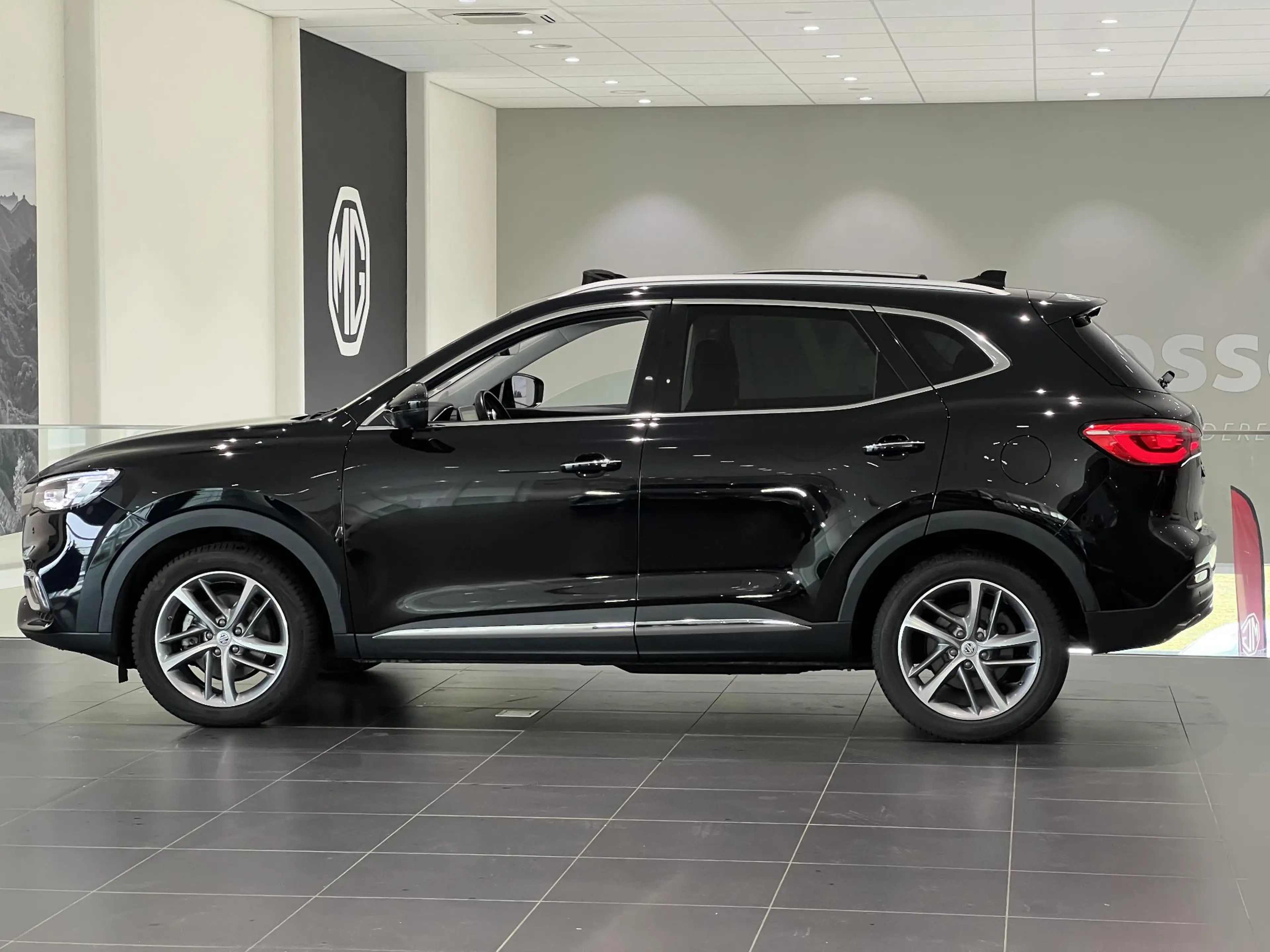 MG EHS 1.5 TGDI Luxury | Panoramadak | Leder | Navi | 360 — photo 4